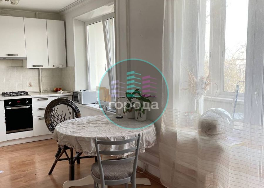 Сдаётся 2-комнатная квартира, 41.3 м²