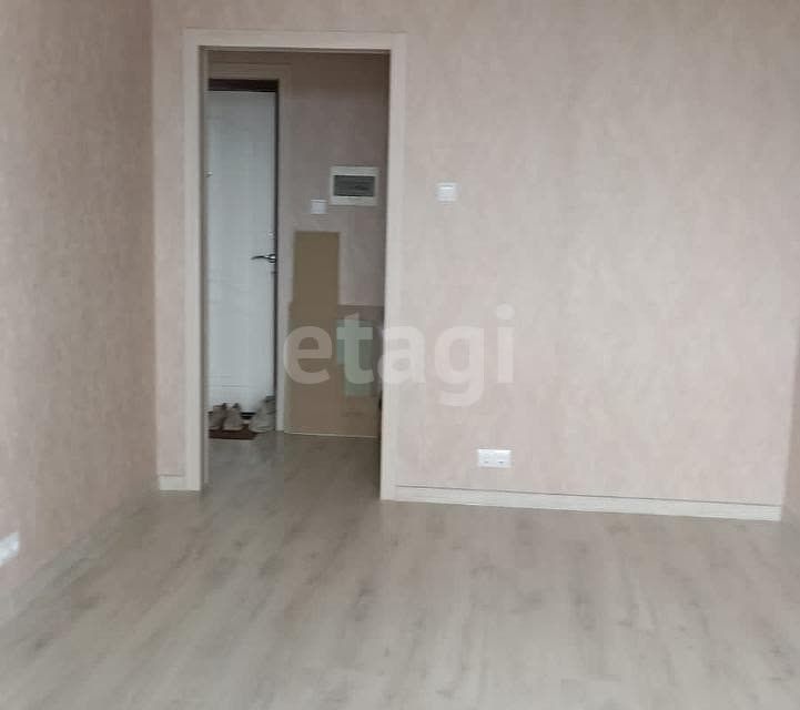 Продаётся 1-комнатная квартира, 38 м²