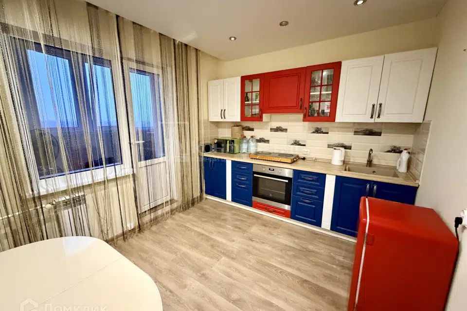 Сдаётся 1-комнатная квартира, 42.2 м²