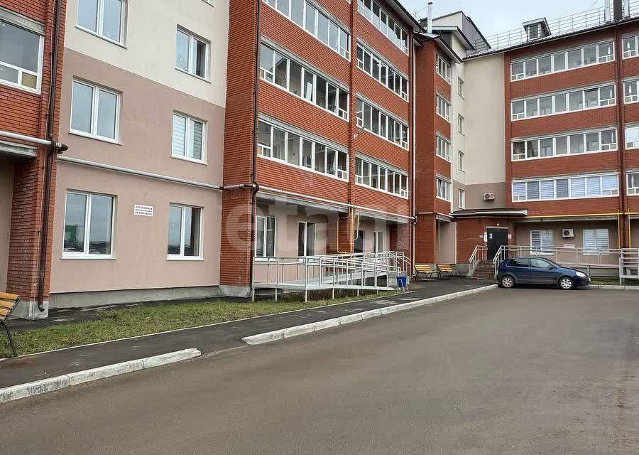 Продаётся 1-комнатная квартира, 37.3 м²