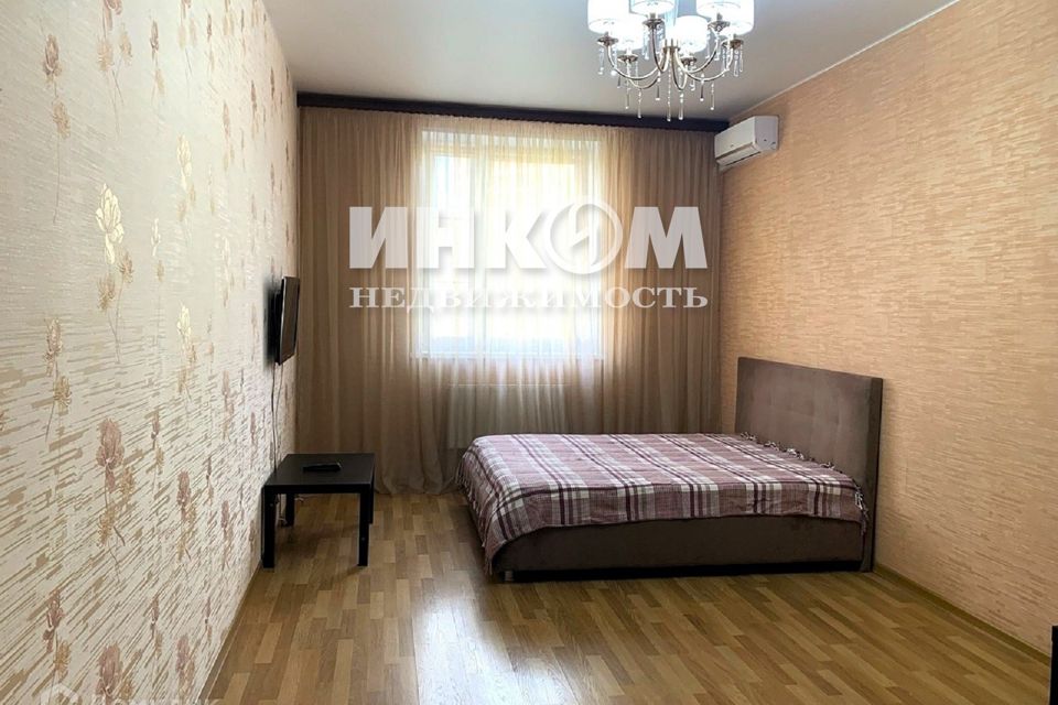 Продаётся 1-комнатная квартира, 42.8 м²