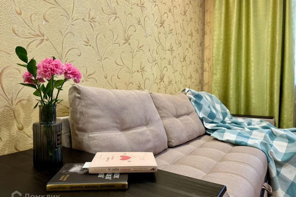 Продаётся 1-комнатная квартира, 41.8 м²