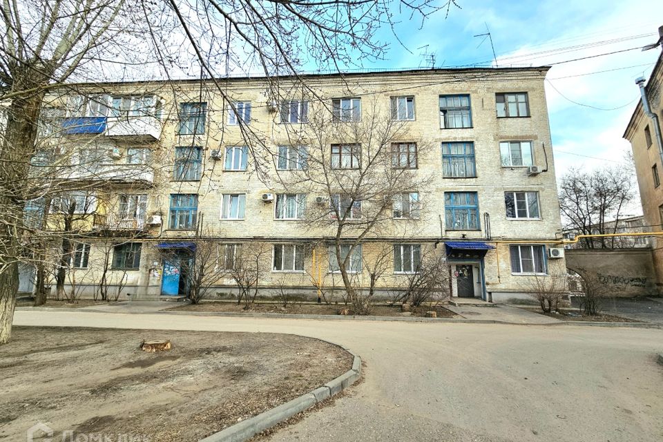 Продаётся 2-комнатная квартира, 55.8 м²