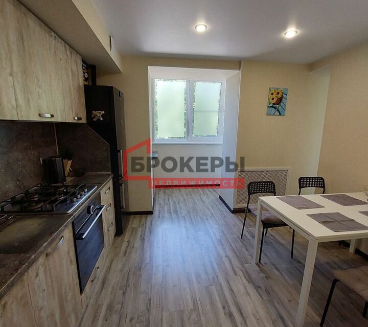 Продаётся 3-комнатная квартира, 80 м²
