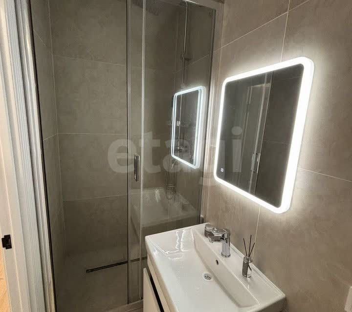 Продаётся 3-комнатная квартира, 96 м²