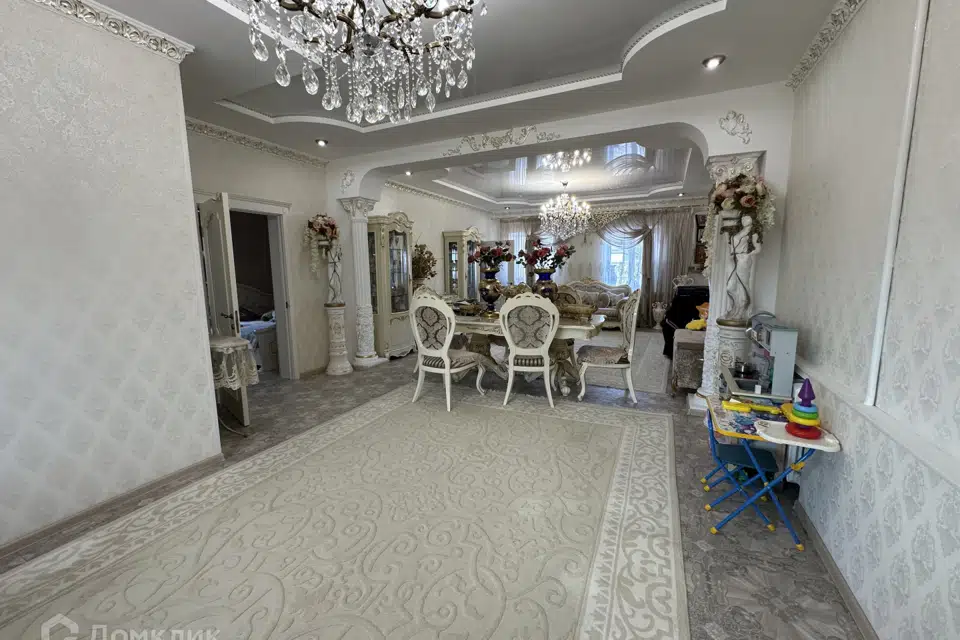 Продаётся 2-этажный дом, 122.8 м²