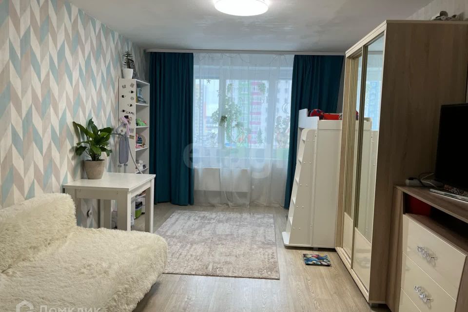 Продаётся 1-комнатная квартира, 41 м²