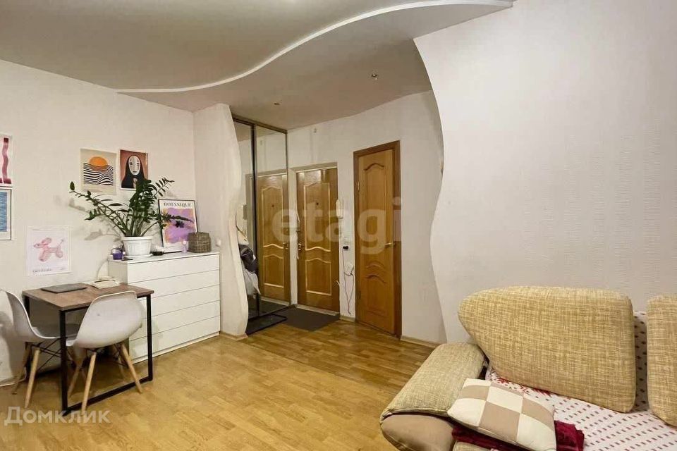 Продаётся 2-комнатная квартира, 43 м²