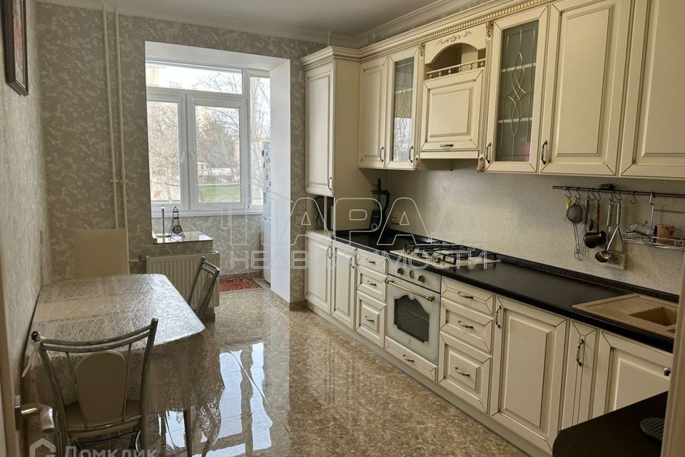Продаётся 3-комнатная квартира, 84 м²