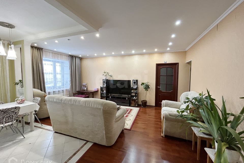 Продаётся 3-комнатная квартира, 86.6 м²