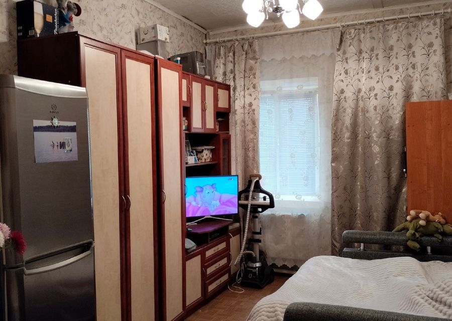 Продаётся 4-комнатная квартира, 104.8 м²