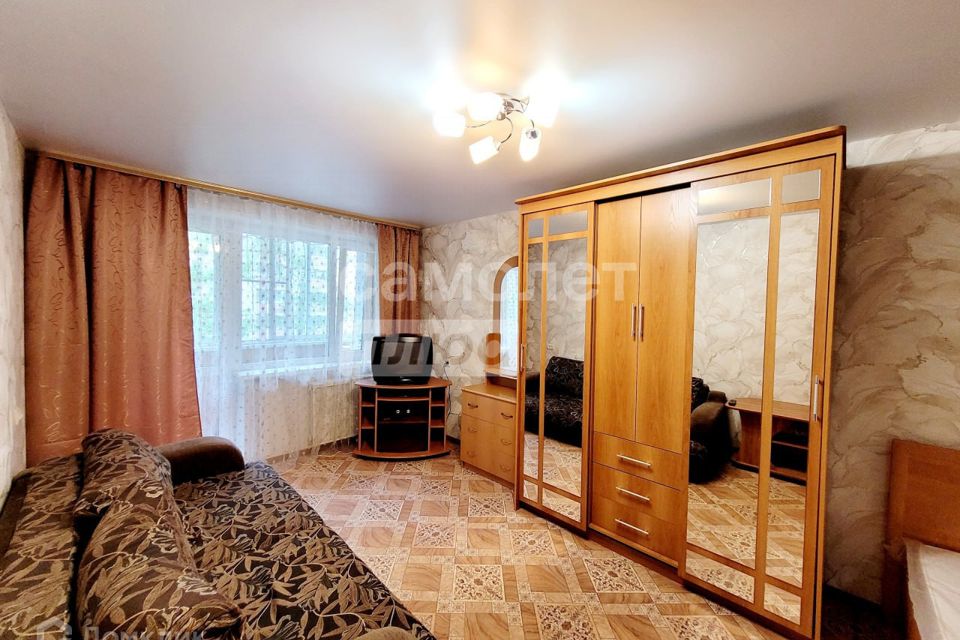 Сдаётся 1-комнатная квартира, 32 м²