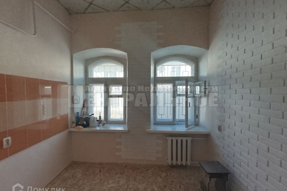 Продаётся 2-комнатная квартира, 43.8 м²