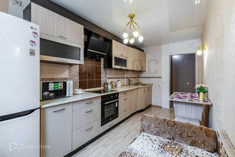 Продаётся 1-комнатная квартира, 43 м²
