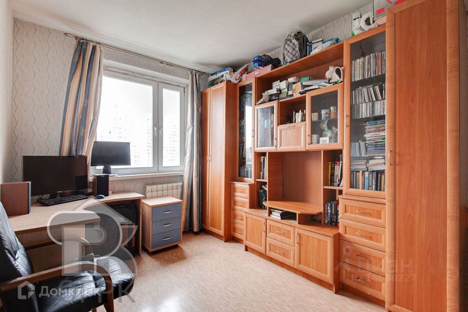 Продаётся 2-комнатная квартира, 61.8 м²