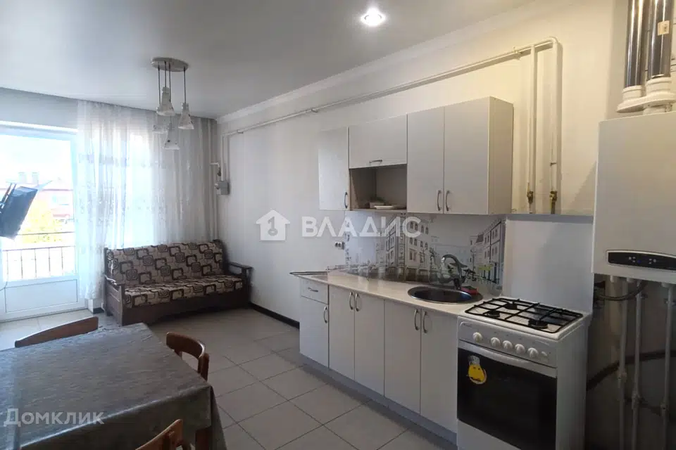 Продаётся 1-комнатная квартира, 48 м²
