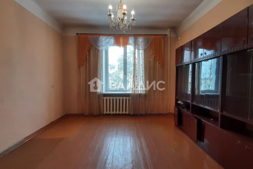 Продаётся 2-комнатная квартира, 61.5 м²