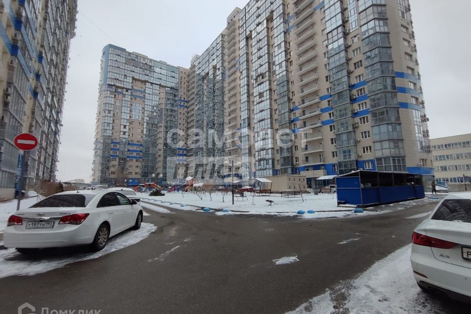 Продаётся 4-комнатная квартира, 102 м²