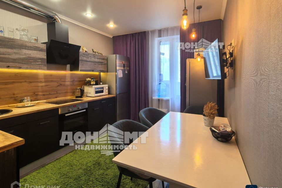 Продаётся 3-комнатная квартира, 73 м²