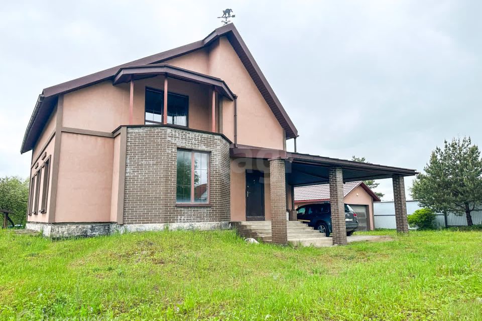 Продаётся 2-этажный дом, 211.2 м²