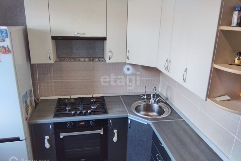 Продаётся 3-комнатная квартира, 61.1 м²