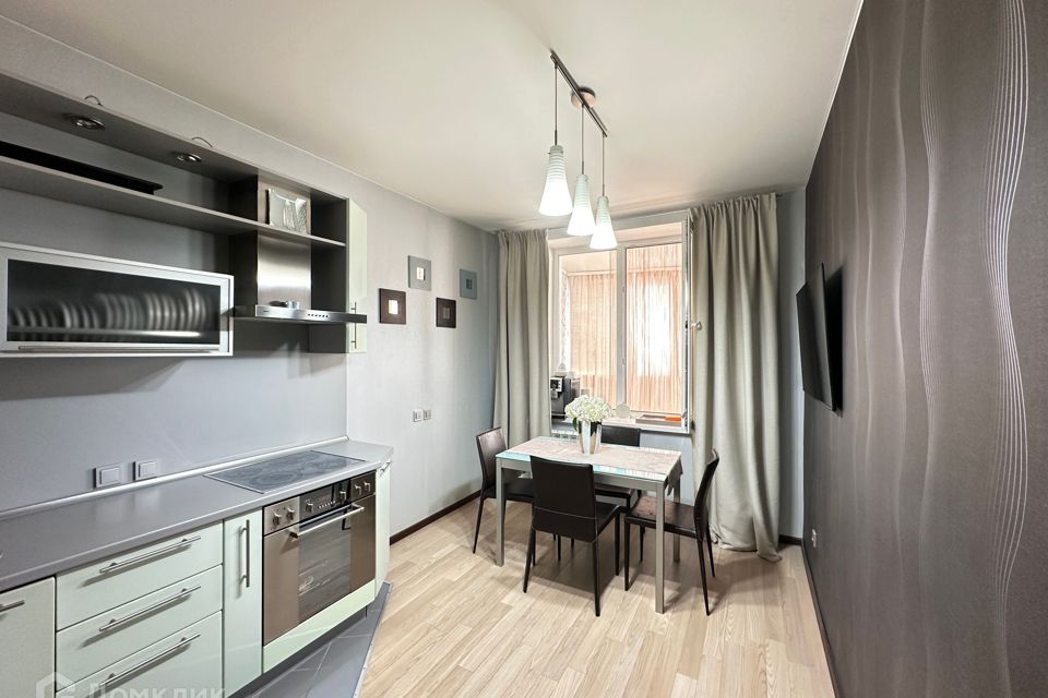 Продаётся 2-комнатная квартира, 55 м²