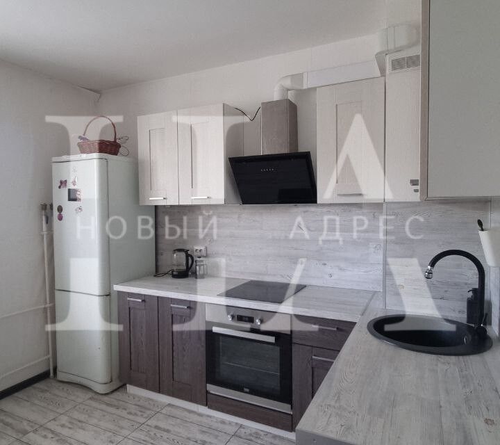 Продаётся 1-комнатная квартира, 41 м²