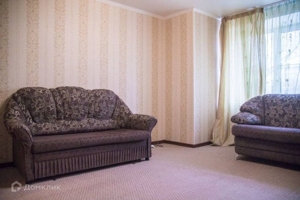 Сдаётся 2-комнатная квартира, 52 м²