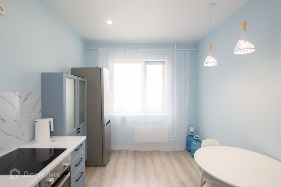 Продаётся 1-комнатная квартира, 43.2 м²