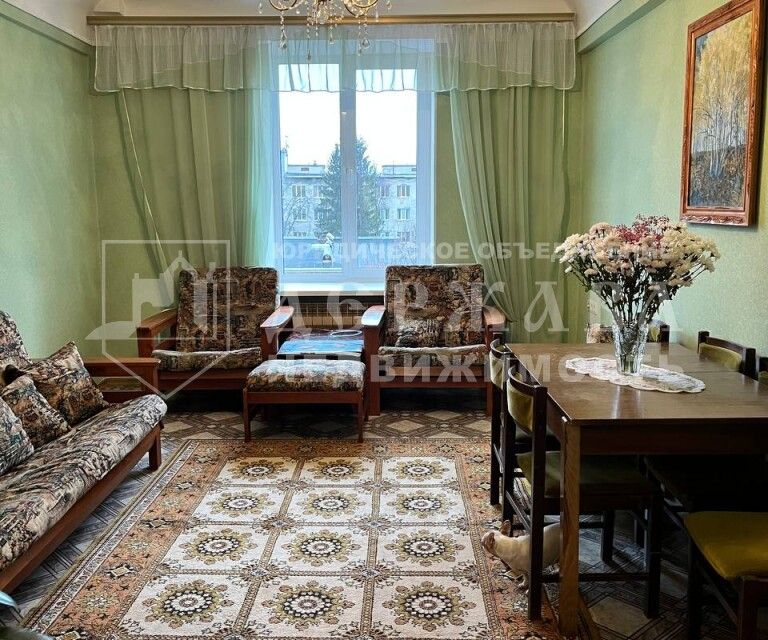 Продаётся 3-комнатная квартира, 79.7 м²