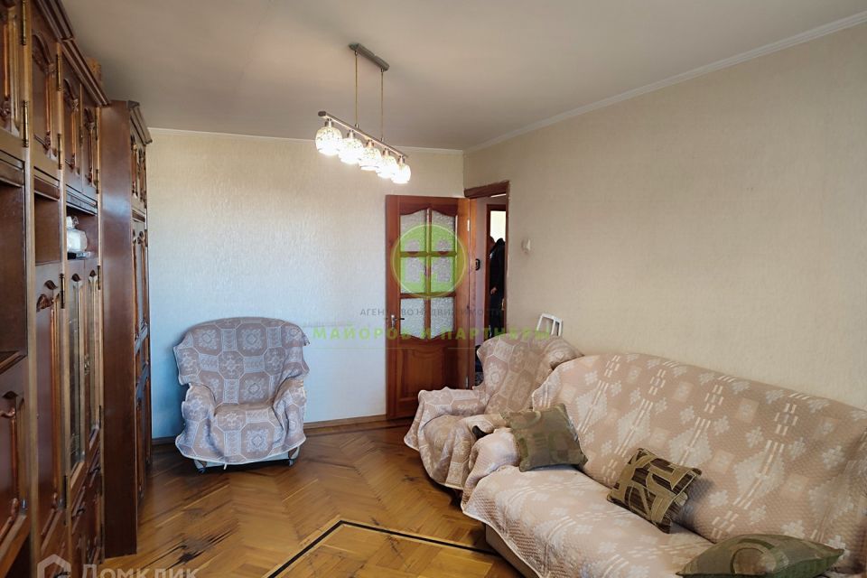 Продаётся 3-комнатная квартира, 69.8 м²