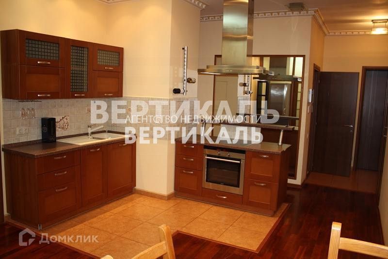 Сдаётся 3-комнатная квартира, 100 м²