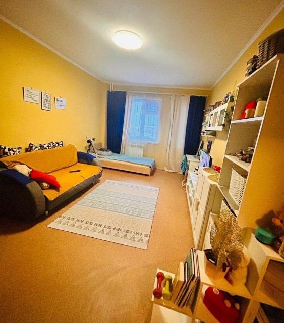 Продаётся 2-комнатная квартира, 48.5 м²