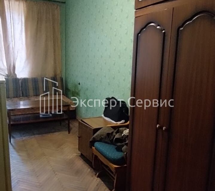 Продаётся комната в 5-комн. квартире, 84.3 м²