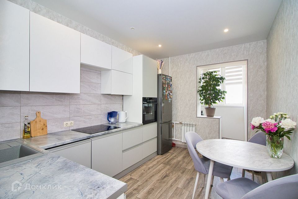 Продаётся 1-комнатная квартира, 42.5 м²