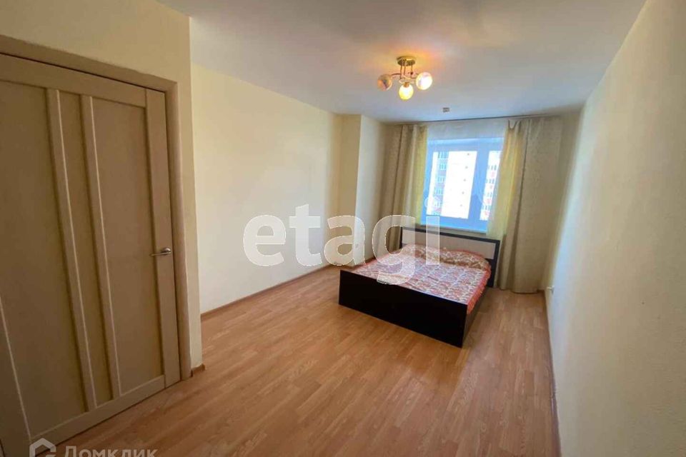 Продаётся 1-комнатная квартира, 32 м²