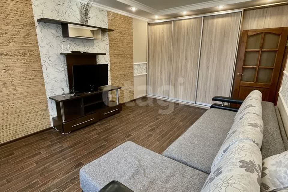 Сдаётся 2-комнатная квартира, 60 м²