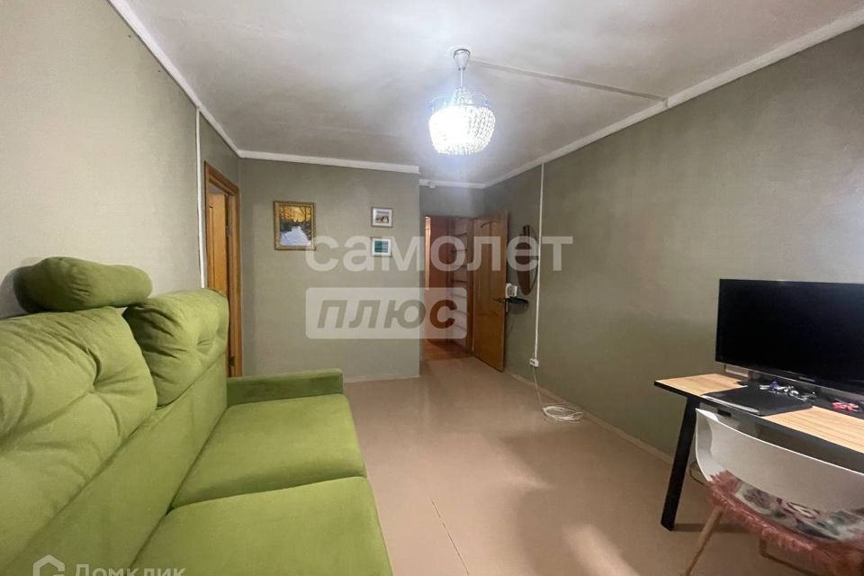 Продаётся 3-комнатная квартира, 49.9 м²