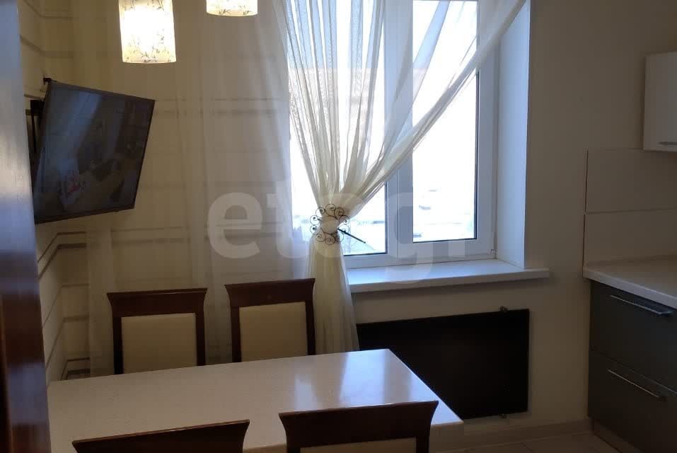 Продаётся 3-комнатная квартира, 65.9 м²