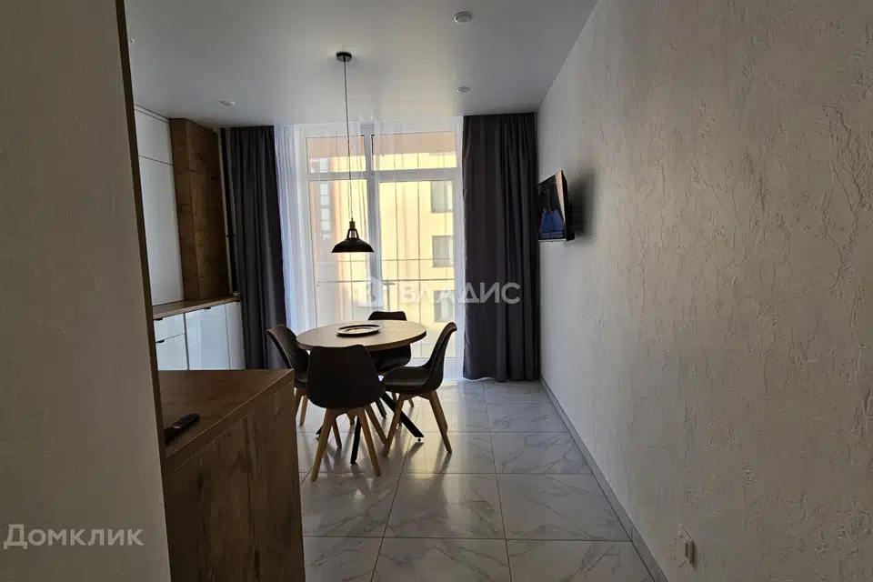 Продаётся 1-комнатная квартира, 42.1 м²