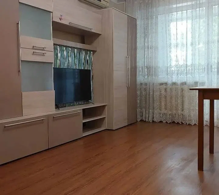 Сдаётся 1-комнатная квартира, 32 м²
