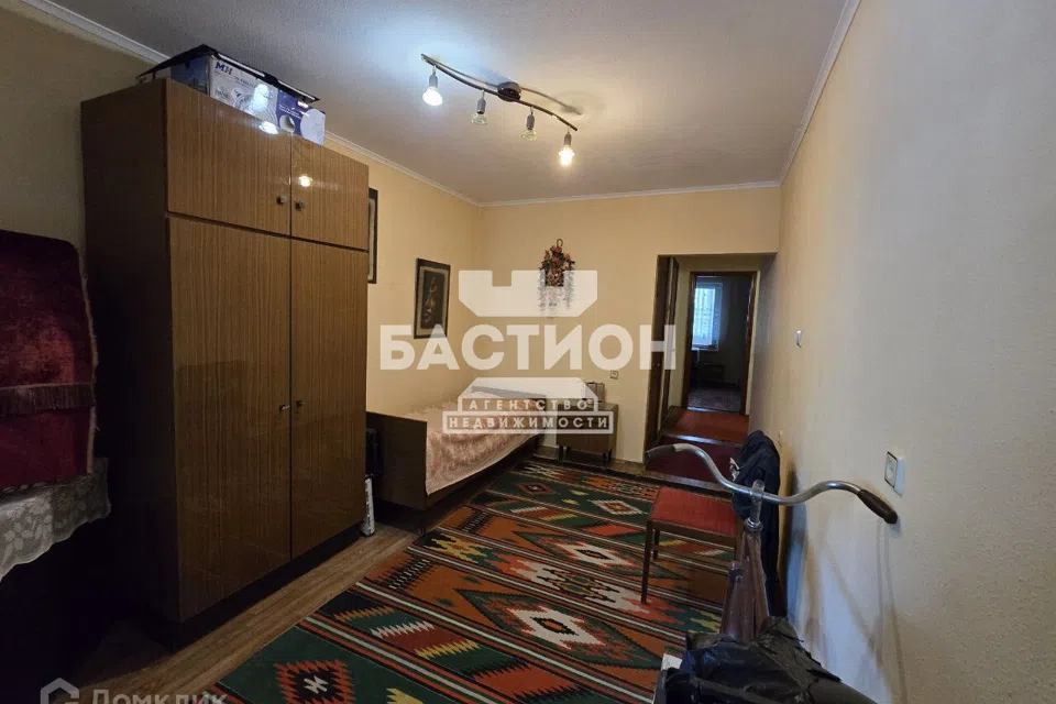 Продаётся 3-комнатная квартира, 72.4 м²