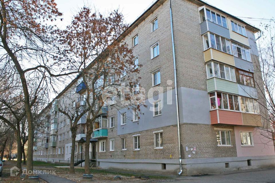 Продаётся 3-комнатная квартира, 58.4 м²