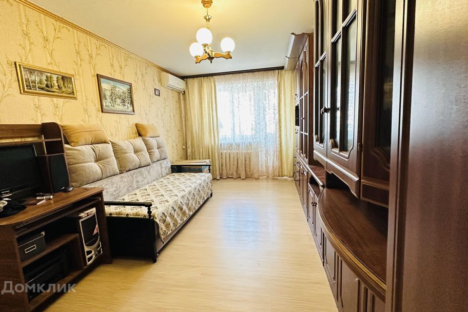 Продаётся 3-комнатная квартира, 63.5 м²