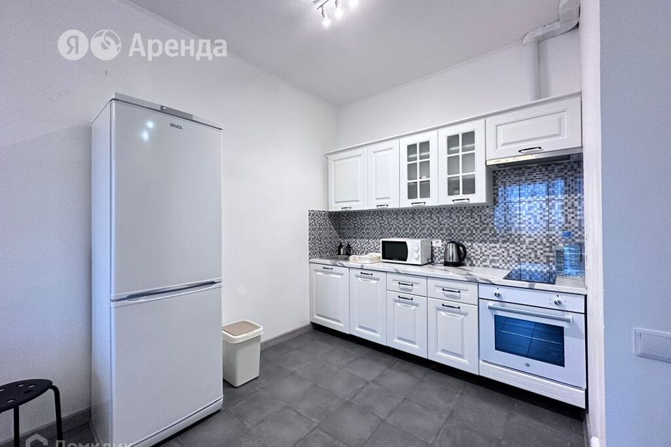 Сдаётся 1-комнатная квартира, 38 м²