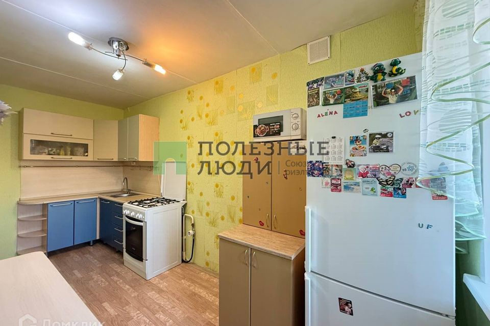Продаётся 1-комнатная квартира, 35.8 м²