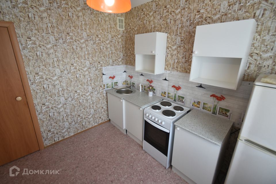 Сдаётся 1-комнатная квартира, 32 м²