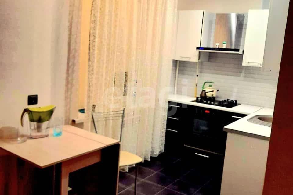 Продаётся 2-комнатная квартира, 48.2 м²
