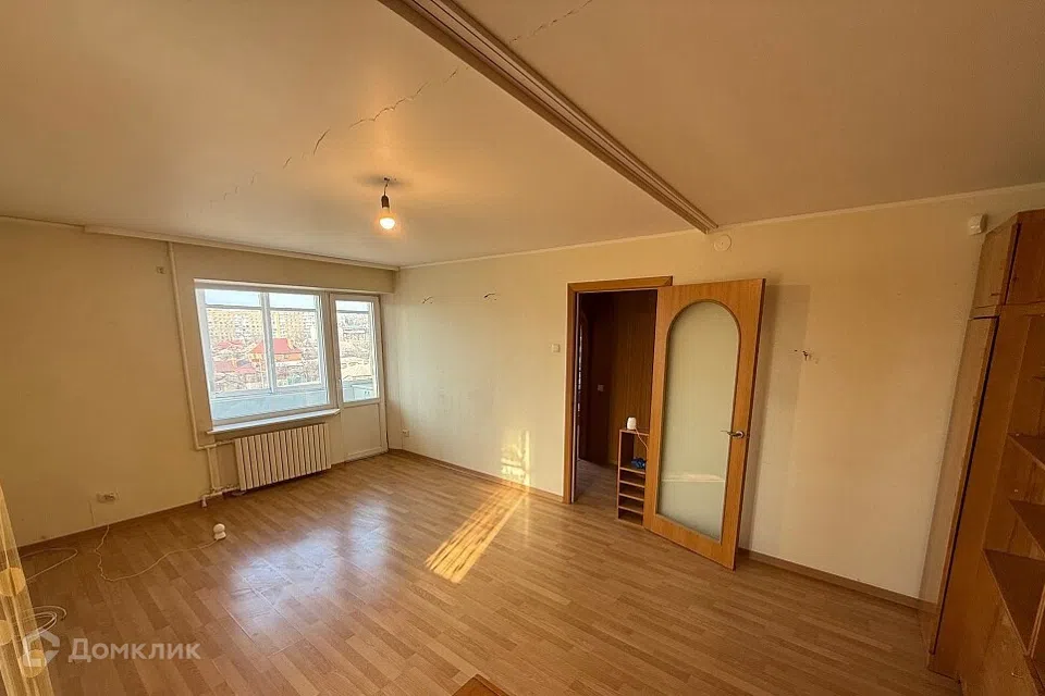 Продаётся 1-комнатная квартира, 43 м²