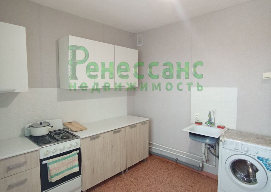Продаётся 1-комнатная квартира, 38.3 м²